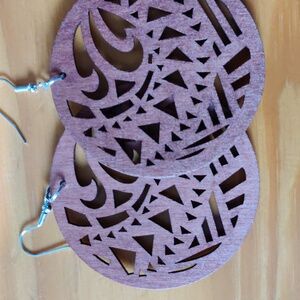 Round laser cut earrings